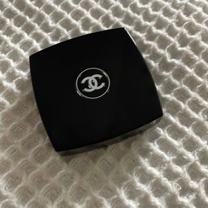 Chanel eye makeup les 4 ombres